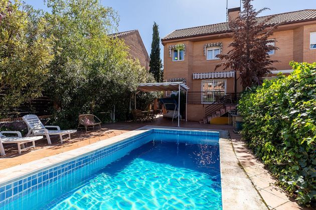 Foto 2 de Casa en venda a Zona Casco Antiguo de 3 habitacions amb terrassa i piscina