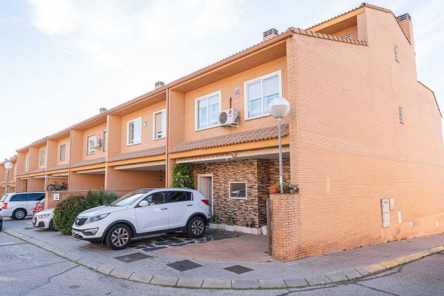 Foto 2 de Casa en venda a Coimbra - Guadarrama de 4 habitacions amb terrassa i piscina