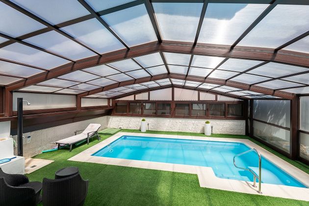 Foto 1 de Casa en venda a El Pinar - La Dehesa - Resto de Navalcarnero de 4 habitacions amb terrassa i piscina