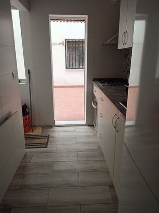 Foto 2 de Pis en lloguer a avenida De Barcelona de 3 habitacions amb terrassa i mobles