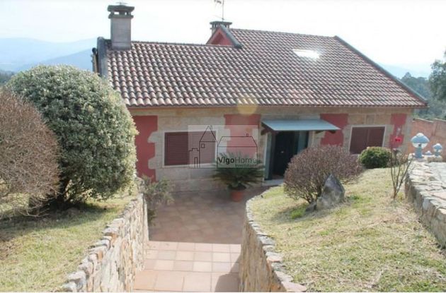 Foto 2 de Xalet en venda a Moaña de 3 habitacions amb terrassa i garatge