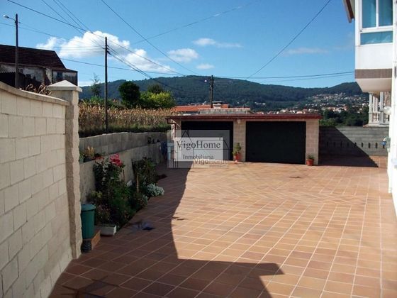 Foto 2 de Xalet en venda a Moaña de 7 habitacions amb garatge i jardí
