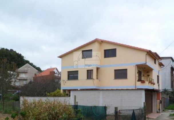 Foto 1 de Xalet en venda a Moaña de 3 habitacions amb terrassa i garatge
