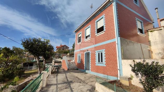 Foto 1 de Xalet en venda a Moaña de 3 habitacions amb garatge i jardí