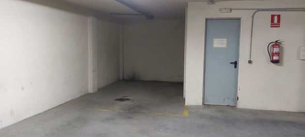 Foto 2 de Alquiler de garaje en Cúllar Vega de 10 m²