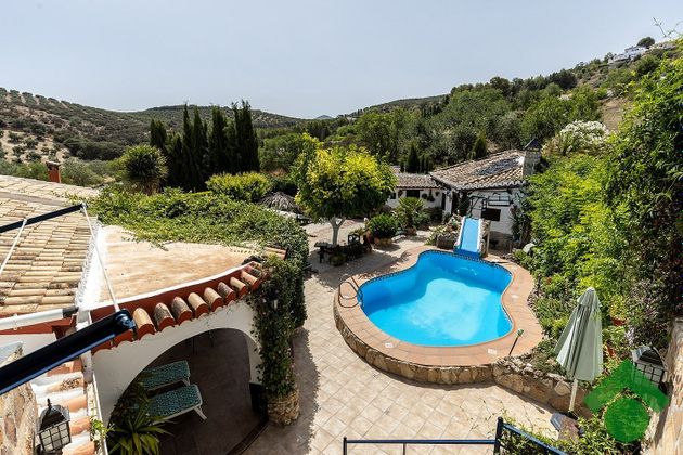 Foto 1 de Casa en venda a Moclín de 3 habitacions amb terrassa i piscina