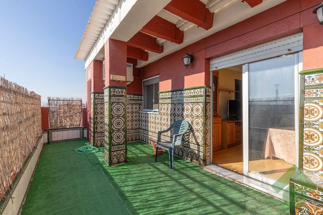 Foto 1 de Àtic en venda a Atarfe de 2 habitacions amb terrassa i garatge