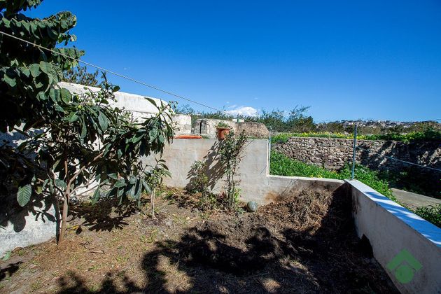 Foto 2 de Casa en venda a Almuñecar de 4 habitacions amb terrassa i jardí