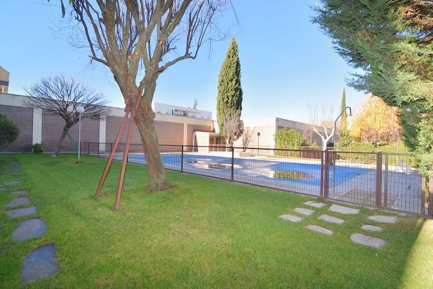 Foto 2 de Casa adossada en venda a Ibiza - San Pedro de 3 habitacions amb terrassa i piscina