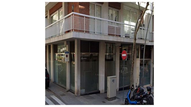 Foto 1 de Oficina en venta en calle De Santaló con terraza