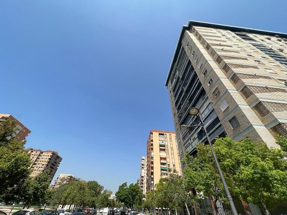 Foto 1 de Pis en venda a Ciutat Jardí de 3 habitacions amb balcó i aire acondicionat