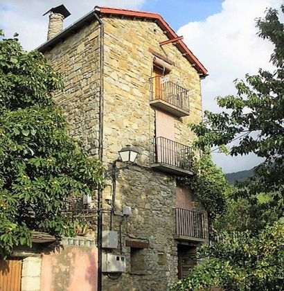 Foto 2 de Casa adossada en venda a carretera Ceresa de 4 habitacions amb balcó i calefacció