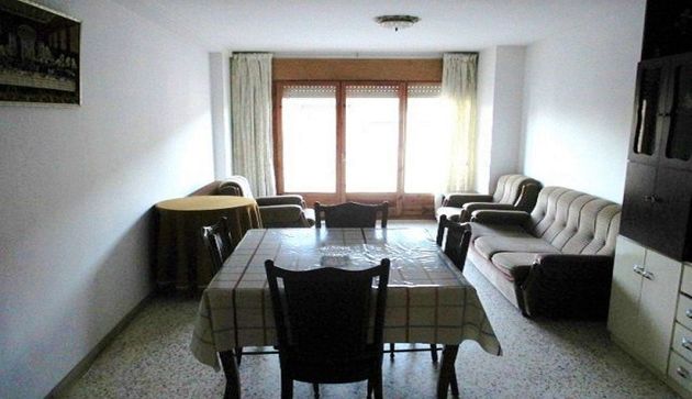 Foto 2 de Pis en venda a calle Graus de 4 habitacions amb terrassa i calefacció