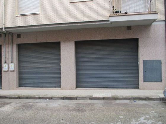 Foto 1 de Venta de local en calle Peña Montañesa con garaje