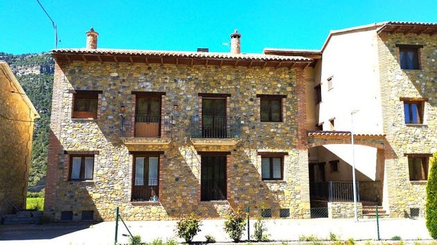 Foto 1 de Pis en venda a calle Santaliestra de 3 habitacions amb terrassa i garatge