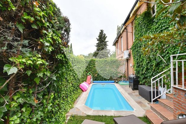 Foto 1 de Casa en venda a Somosaguas de 5 habitacions amb terrassa i piscina