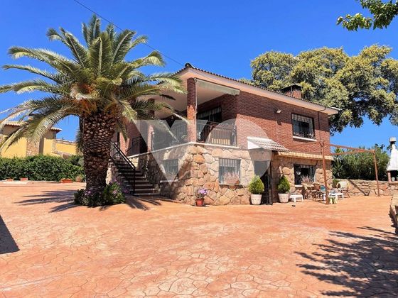 Foto 2 de Xalet en venda a Raya del Palancar - Guadamonte de 7 habitacions amb terrassa i piscina
