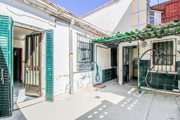 Foto 1 de Casa en venda a Tres Olivos - Valverde de 3 habitacions amb terrassa i calefacció