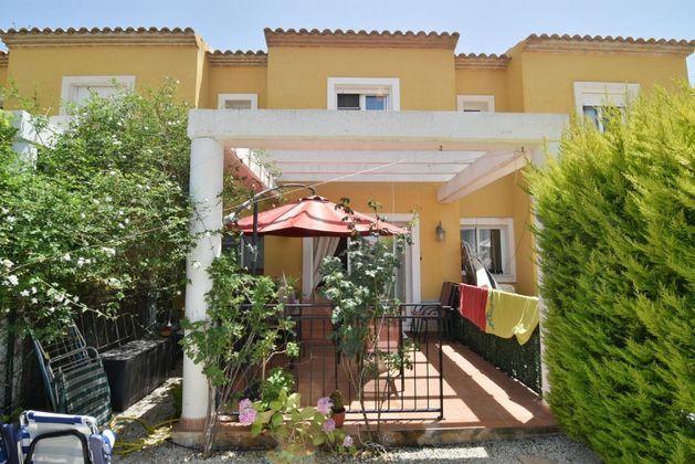 Foto 2 de Casa adossada en venda a Zona Levante - Playa Fossa de 3 habitacions amb terrassa i piscina