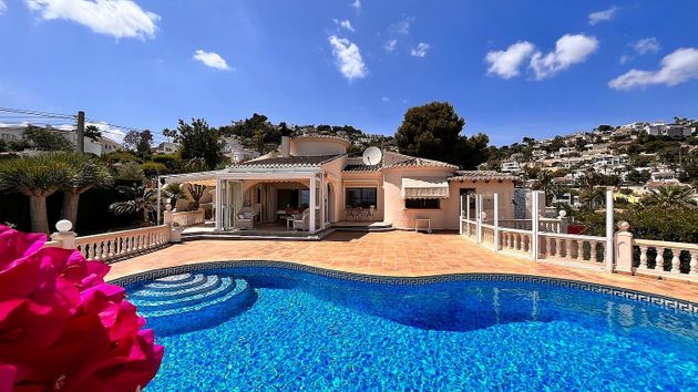 Foto 1 de Chalet en venta en Benimeit - Tabaira de 4 habitaciones con terraza y piscina
