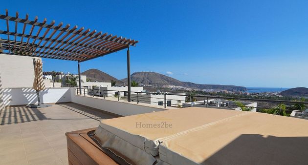 Foto 2 de Àtic en venda a Costa Adeje de 3 habitacions amb terrassa i piscina