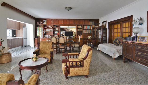 Foto 2 de Casa en venda a Longuera-Toscal de 7 habitacions amb terrassa i piscina