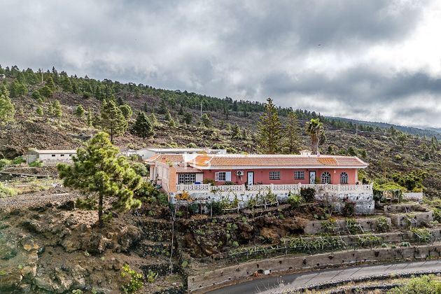 Foto 1 de Xalet en venda a Tamaimo-Arguayo de 4 habitacions amb terrassa i garatge