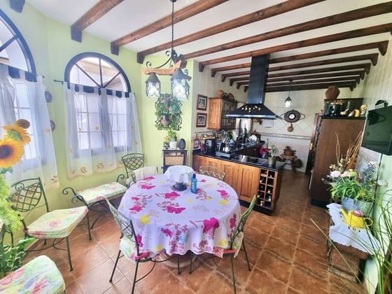 Foto 2 de Xalet en venda a Costa Teguise de 4 habitacions amb terrassa i garatge