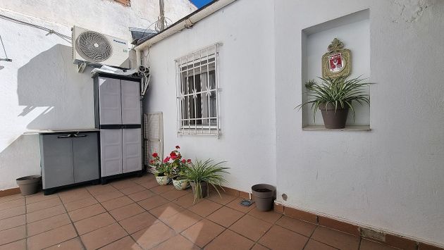 Foto 1 de Venta de piso en Los Rosales de 1 habitación con terraza y aire acondicionado