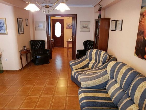 Foto 2 de Pis en venda a Centro - Murcia de 3 habitacions amb aire acondicionat i calefacció