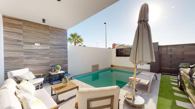 Foto 1 de Xalet en venda a calle Santa Eulalia de 3 habitacions amb terrassa i piscina