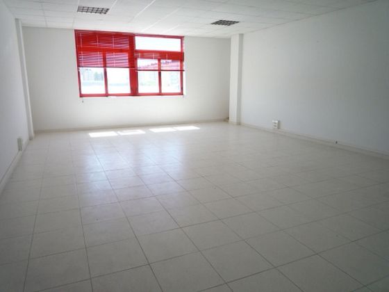 Foto 1 de Alquiler de oficina en calle Lugar Zona Cerdeño de 50 m²