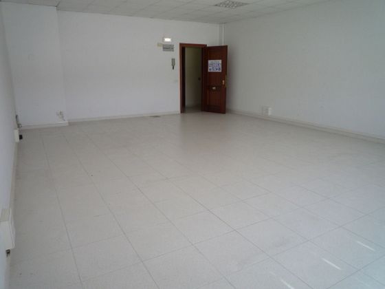 Foto 2 de Alquiler de oficina en calle Lugar Zona Cerdeño de 50 m²