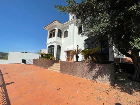 Foto 2 de Xalet en venda a Los Alvarados-Fuente los Berros de 5 habitacions amb terrassa i garatge