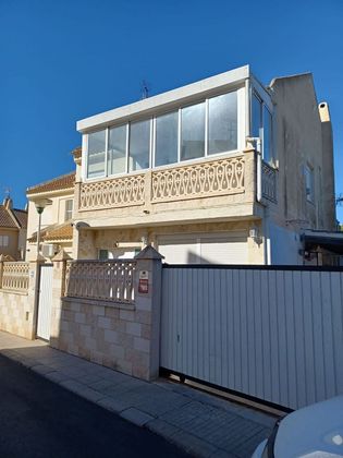Foto 1 de Casa adossada en venda a Rincón de Loix de 4 habitacions amb terrassa i piscina