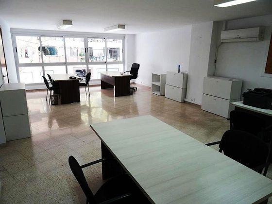 Foto 2 de Oficina en venda a calle Aragón amb terrassa i ascensor