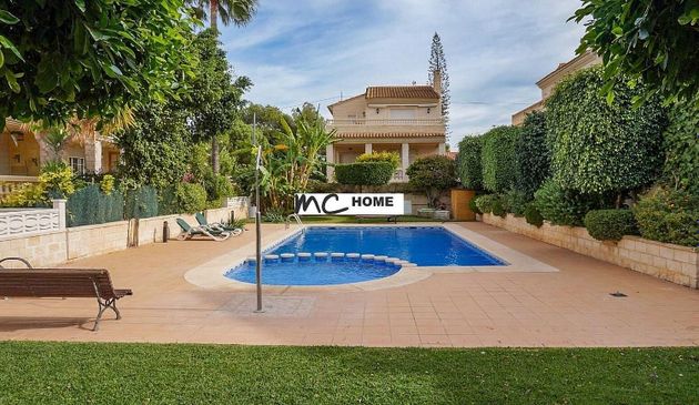 Foto 1 de Casa adossada en venda a L'Albir-Zona Playa de 5 habitacions amb terrassa i piscina