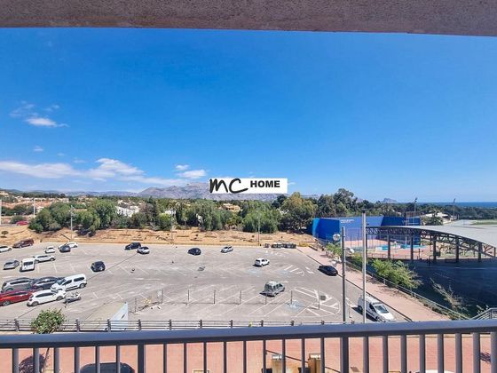 Foto 2 de Pis en venda a Alfaz del Pi Pueblo-Urbanizaciones de 3 habitacions amb balcó i aire acondicionat
