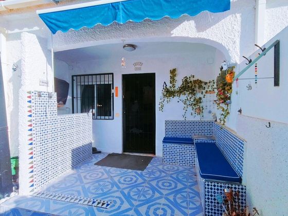 Foto 2 de Casa en venda a La Siesta - El Salado - Torreta de 1 habitació amb terrassa i piscina