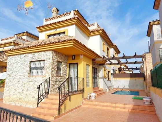 Foto 2 de Pis en venda a Montesinos (Los) de 3 habitacions amb terrassa i piscina