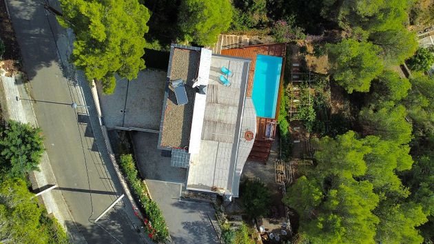 Foto 1 de Chalet en venta en Costa Cunit - Els Jardins - Els  Rosers de 6 habitaciones con terraza y piscina