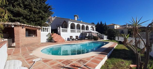 Foto 2 de Venta de chalet en Campo de Mijas de 5 habitaciones con terraza y piscina