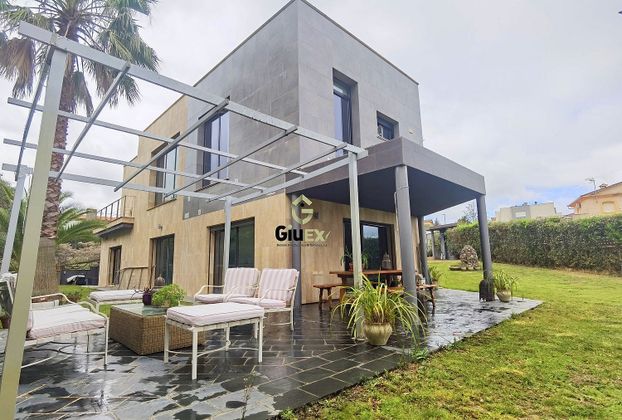 Foto 2 de Chalet en venta en Ceres Golf de 5 habitaciones con terraza y piscina