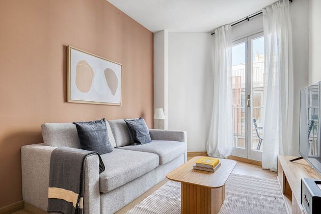Foto 1 de Piso en alquiler en Sant Gervasi - Galvany de 2 habitaciones con muebles y balcón
