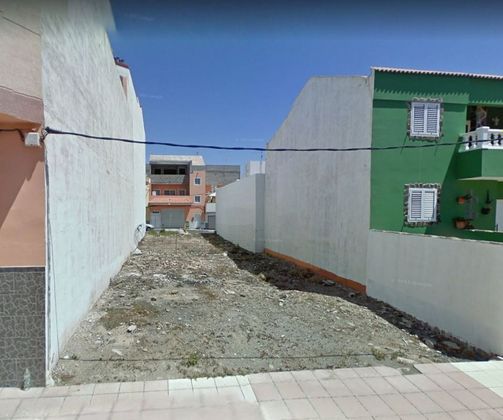 Foto 1 de Venta de terreno en calle El Cabracho de 130 m²