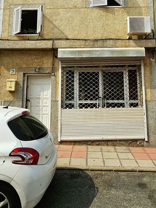Foto 2 de Casa adossada en venda a Vecindario norte-Cruce Sardina de 4 habitacions amb terrassa i aire acondicionat
