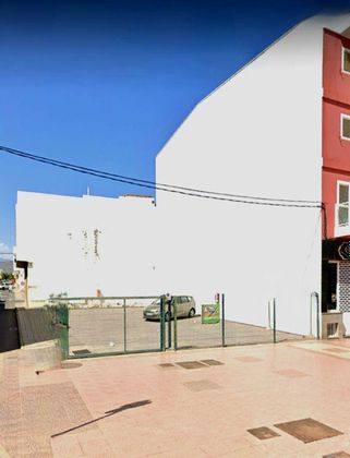 Foto 1 de Terreny en venda a avenida De Canarias de 227 m²