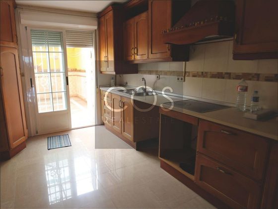 Foto 1 de Venta de casa adosada en Alcantarilla - La Glorieta de 6 habitaciones con garaje y aire acondicionado