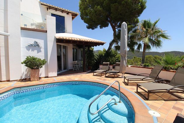 Foto 2 de Casa adosada en venta en Port d'Andratx de 4 habitaciones con terraza y piscina