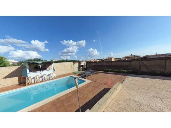 Foto 1 de Chalet en venta en Uceda de 3 habitaciones con piscina y garaje